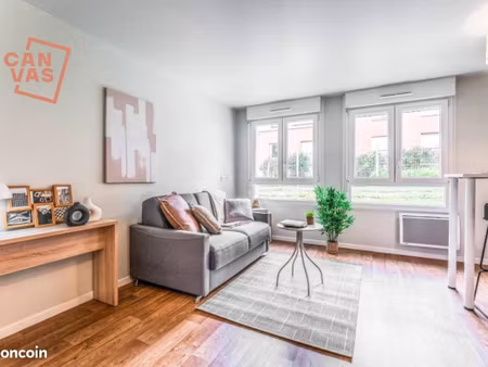 studio 1 pièce 18 m²