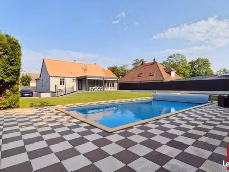 maison 7 pièces 205 m²
