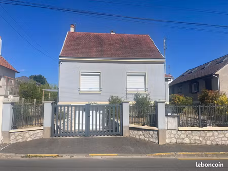 maison 4 pièces 80 m²