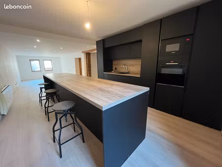 grande maison entièrement rénovée à guentrange