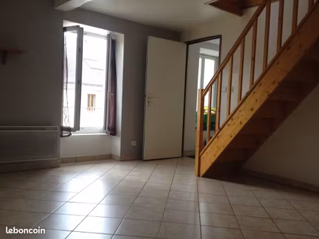 la mure t2 duplex 40m2 + mezzanine + cave