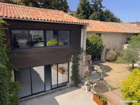 maison de ville 7 pièces 191 m²