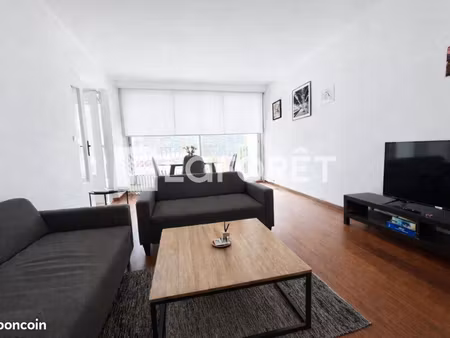 appartement 5 pièces 97 m²