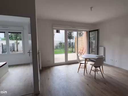 appartement de type 2 avec un jardin - provins