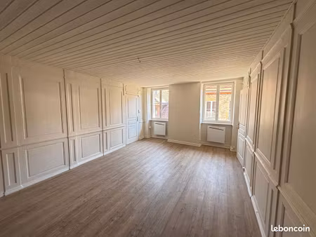 appartement 3 pièces 60 m²