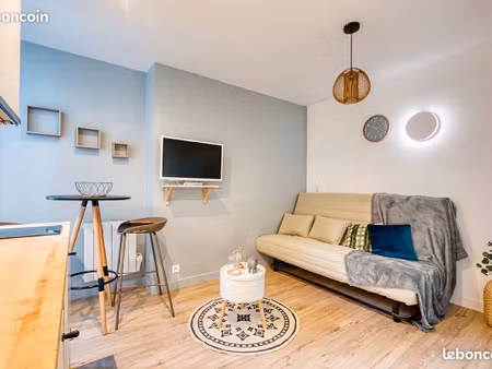 studio – meublé – rue de la fontaine au roi – paris 11ᵉ