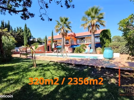 villa 12 pièces 345 m²