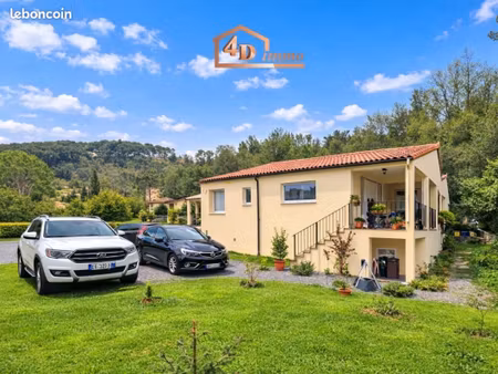 villa 4 pièces 100 m²