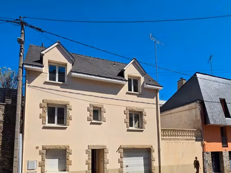 maison de ville avec terrasse et garage