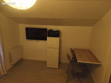 studio meublé