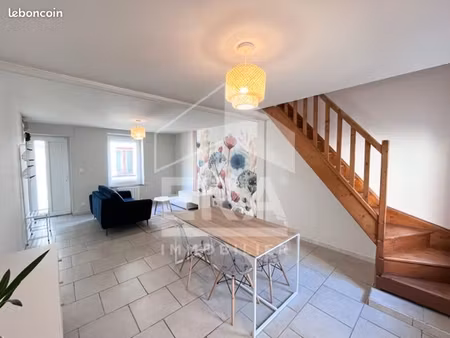 maison 2 pièces 53 m²