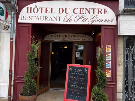 hotel  restaurant 1000 m² tonnerre