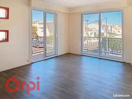 appartement 3 pièces 69 m²