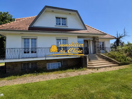 maison 8 pièces 188 m²