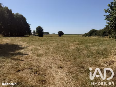terrain 1500 m² viels-maisons