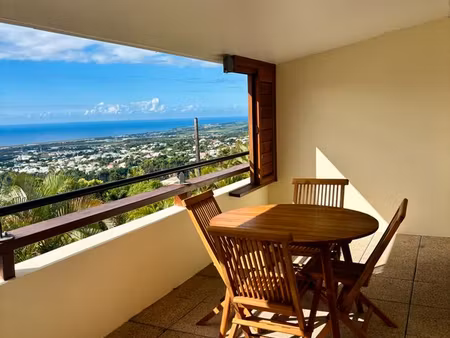 magnifique f2 meublé avec vue mer – bois de nèfles (saint-denis) - 850 / mois
