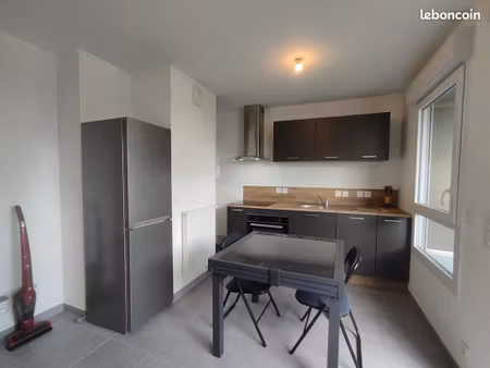 studio 1 pièce 30 m²