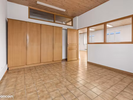 bureaux individuels - jouy aux arches - de 14 m2 à 79 m2