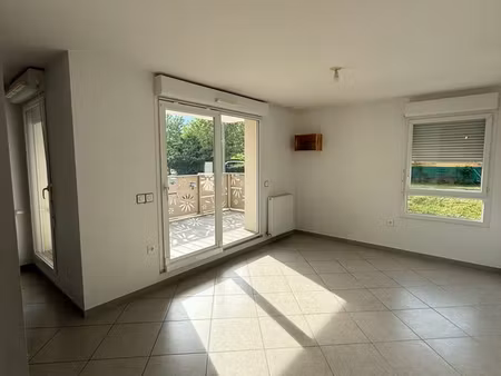 loue appartement t2 à montbonnot