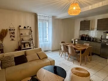 très bel appartement t2   1 chambre