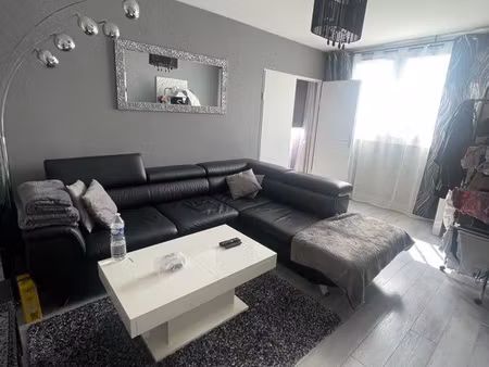 location superbe t2 meublé