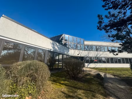 bureaux 56 m² metz