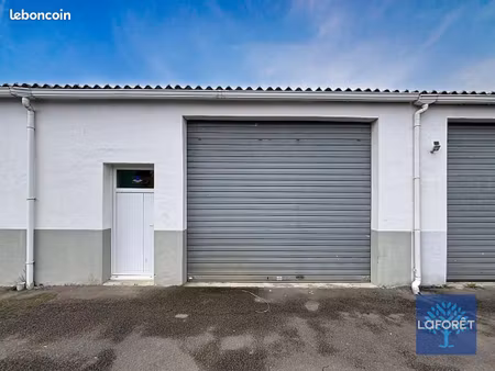 local industriel 74 m²