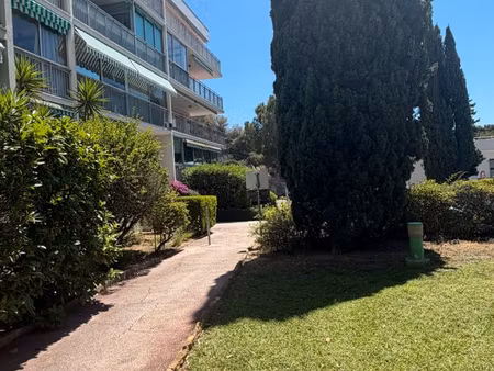 studio bandol à louer