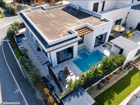 villa de standing neuve 3 faces 110m2 perpignan
