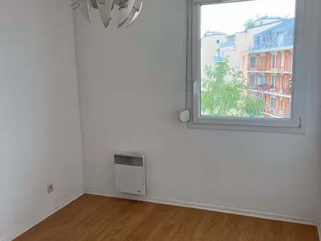 à louer f2 à nancy 38m2