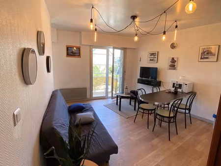 appartement 500 m du centre + parking