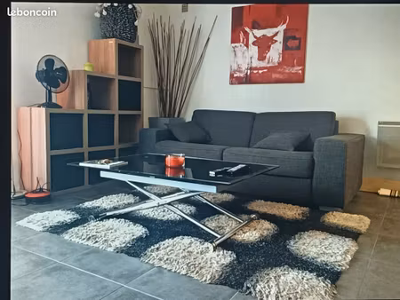 bel appartement t2 49m2