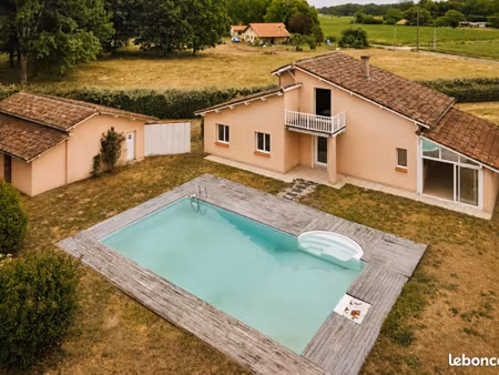 maison 5 pièces 145 m²