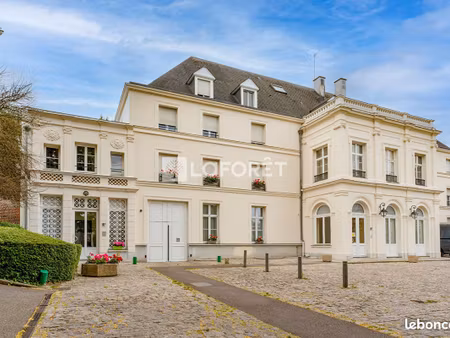 appartement 5 pièces 111 m²