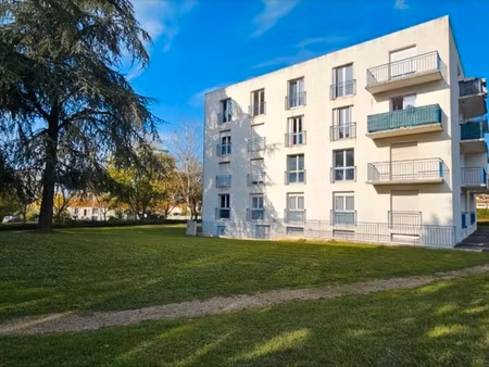 appartement t2 lumineux de 60m² avec balcon – résidence de la venise verte  niort