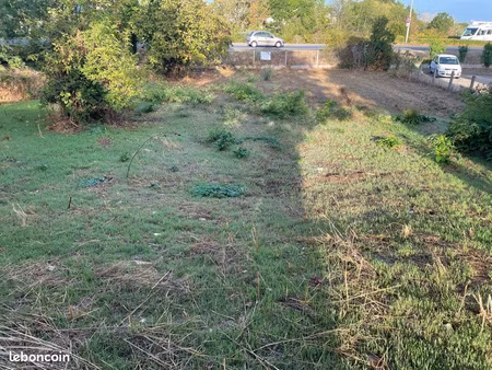 terrain constructible 910 m2