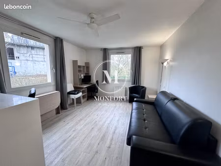 studio 1 pièce 26 m²