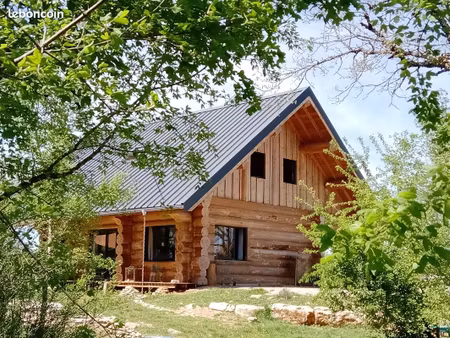 maison écologique en rondins bois 130 m²