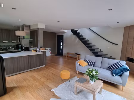 maison meublée 95 m² avec jardin sans vis-à-vis  piscine et climatisation – saint-andré-de