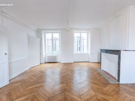 2 pièces 64 m² 530 hc riom