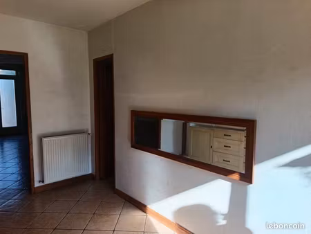 bel appartement t2 de 55 m² au 1er étage