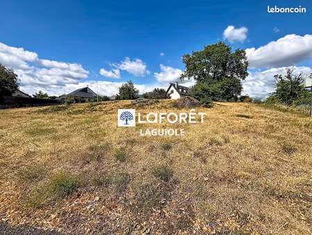 terrain 1370 m² campuac