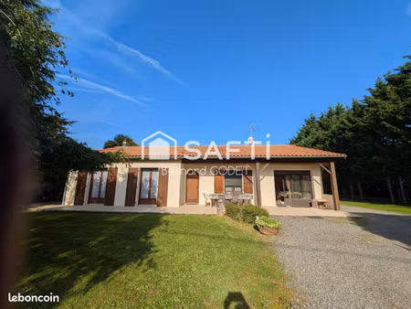 maison 8 pièces 154 m²