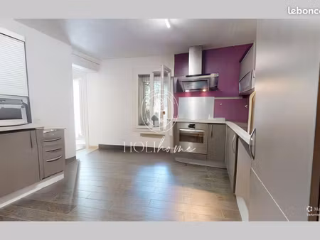 maison de ville 4 pièces 100 m²