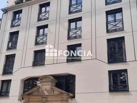 rouen centre – hôtel de ville – appartement 72 m² rénové – ascenseur – possibilité 2 chamb