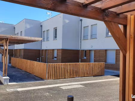 appartement 3 pièces 77 m²