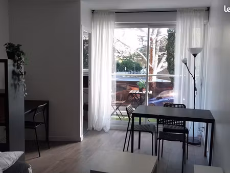 particulier loue  à étudiant  studio meublé proche métro saouzelong et fac rangeuil 540 cc