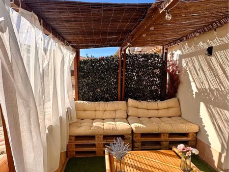superbe studio avec terrasse sud au calme