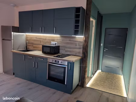 à louer - studio meublé 30m2 centre ville