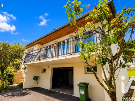 maison 7 pièces 132 m²